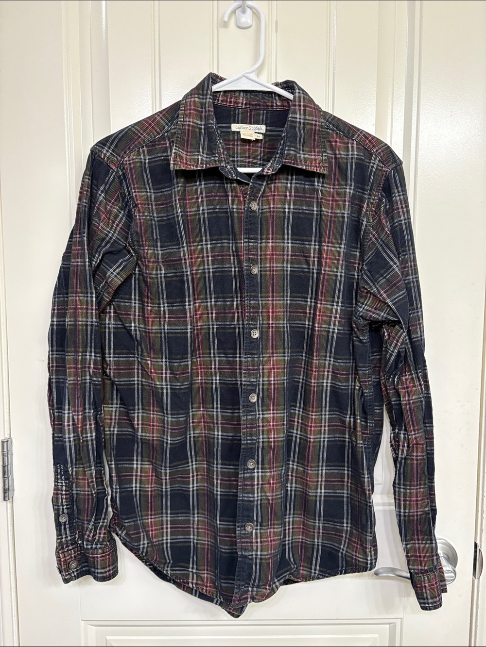 Carbon2Cobalt Men's Dark Navy & Burgundy Plaid Corduroy Button-Down Shirt